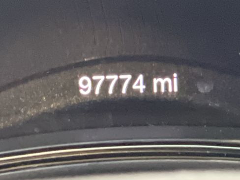 Used 2018 Dodge Durango GT w/ Blacktop Package AWD/4WD image 22