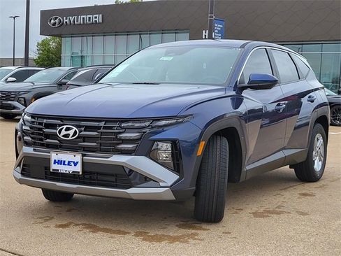 New 2026 Hyundai Tucson SE image 2