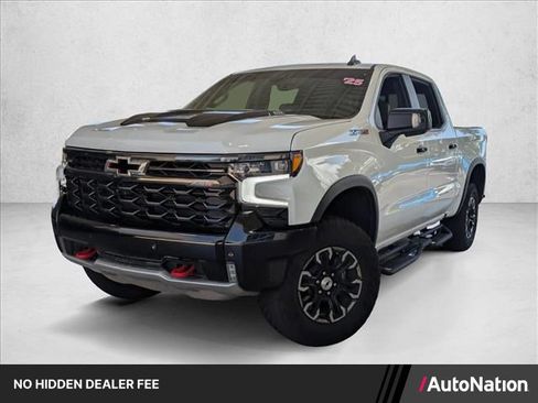 Used 2025 Chevrolet Silverado 1500 ZR2 w/ Technology Package AWD/4WD image 1