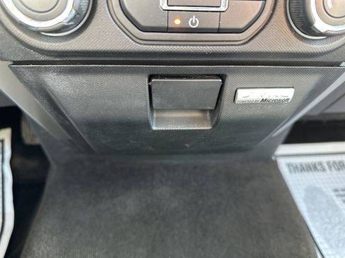 Used 2013 Ford F150 XLT w/ Luxury Equipment Group image 53