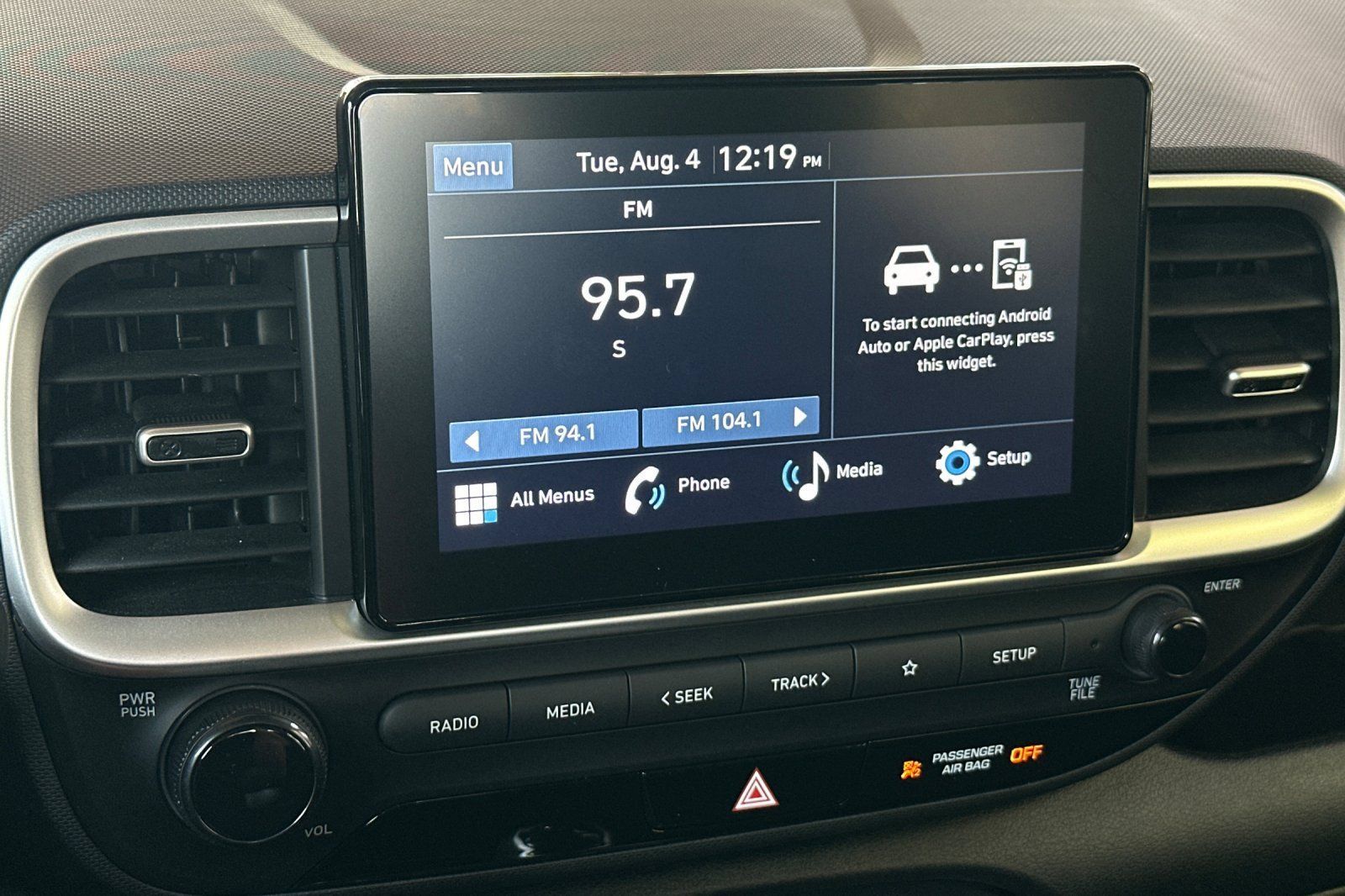 Certified 2026 Hyundai Venue SE FWD image 24