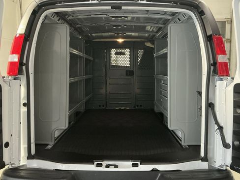 New 2025 Chevrolet Express 2500 w/ Driver Convenience Package image 31