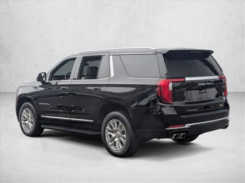 Used 2025 GMC Yukon Denali image 8