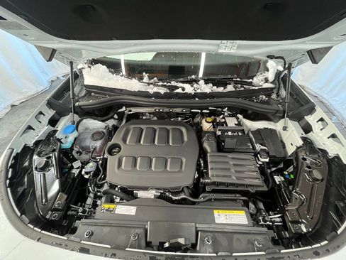 New 2026 Volkswagen Tiguan SE image 28