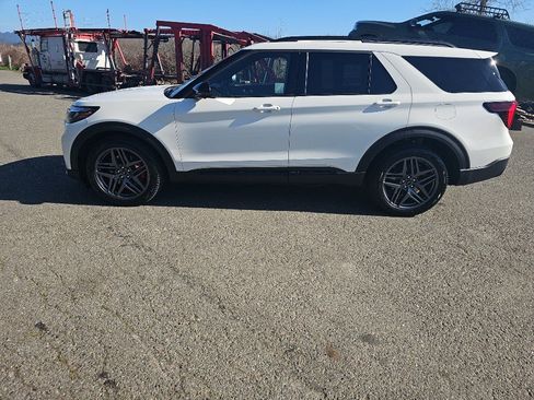 New 2026 Ford Explorer ST w/ Sun And Sound Package image 26