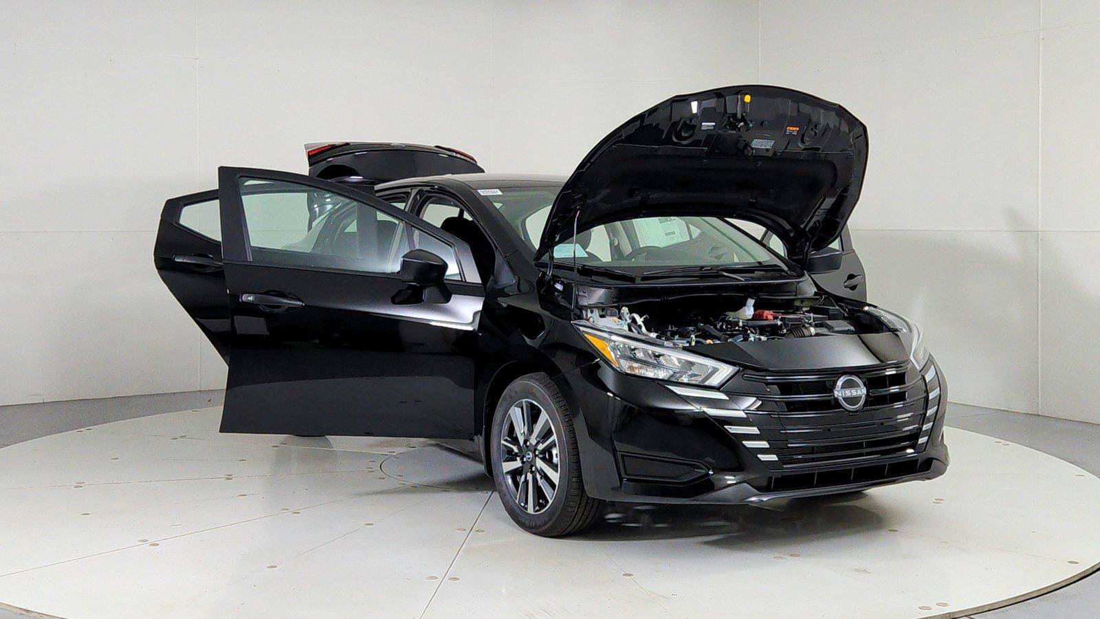 Used 2025 Nissan Versa S w/ S Plus Package FWD image 9