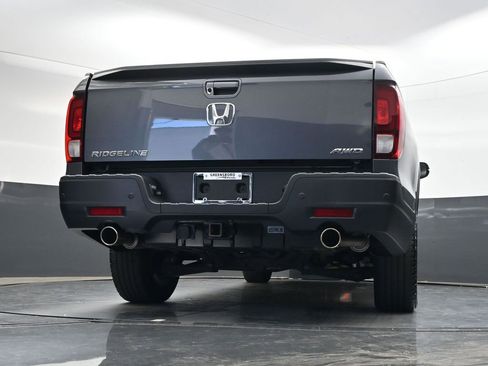 Used 2023 Honda Ridgeline RTL-E image 32