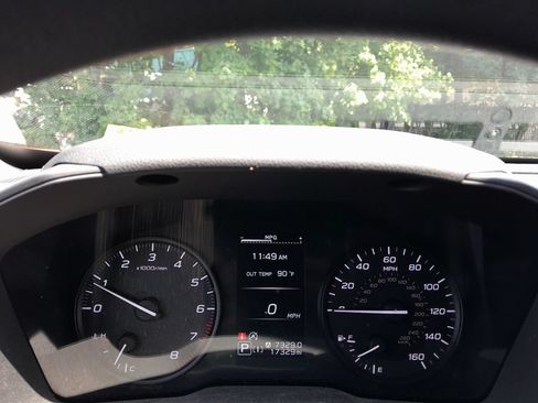Certified 2024 Subaru Crosstrek 2.0i Premium AWD/4WD image 22