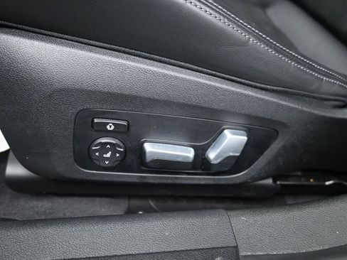 Used 2023 BMW M3 image 14