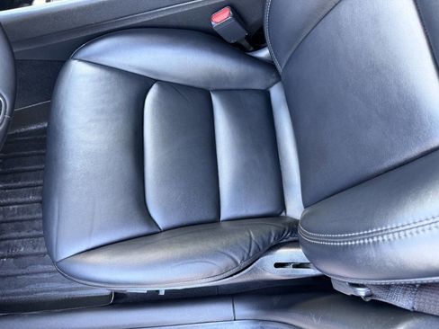 Used 2021 Tesla Model Y Long Range image 18