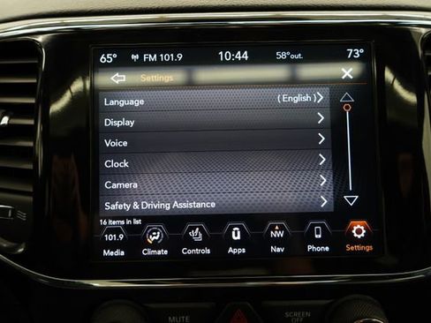 Used 2020 Jeep Grand Cherokee Altitude image 32