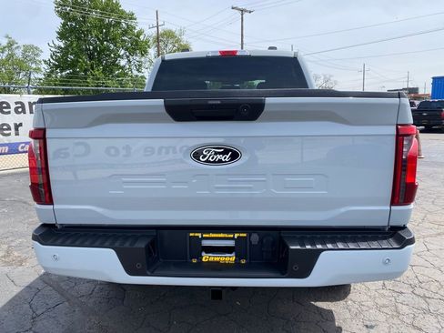 Used 2024 Ford F150 XLT w/ XLT Black Appearance Package AWD/4WD image 3