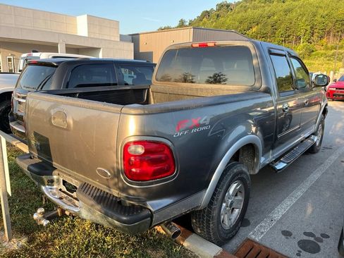 Used 2002 Ford F150 4x4 SuperCrew image 3