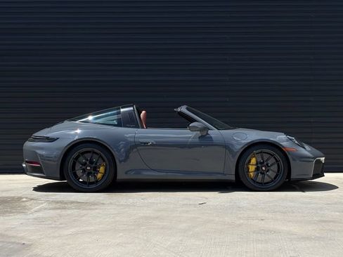 Used 2026 Porsche 911 Targa 4 GTS AWD/4WD image 10