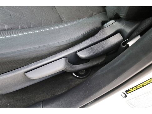 Used 2024 Nissan Kicks SV image 29