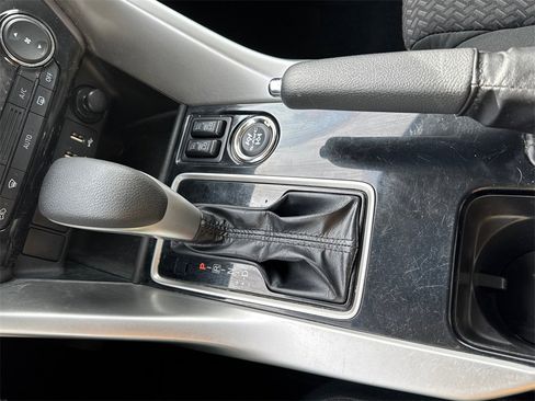 Used 2023 Mitsubishi Eclipse Cross LE image 30