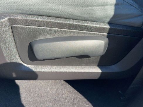 Used 2016 RAM 1500 Tradesman w/ Popular Equipment Group image 12