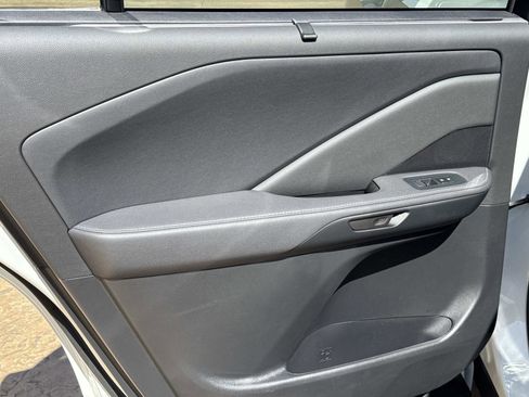 New 2026 Lexus TX 500h AWD image 11