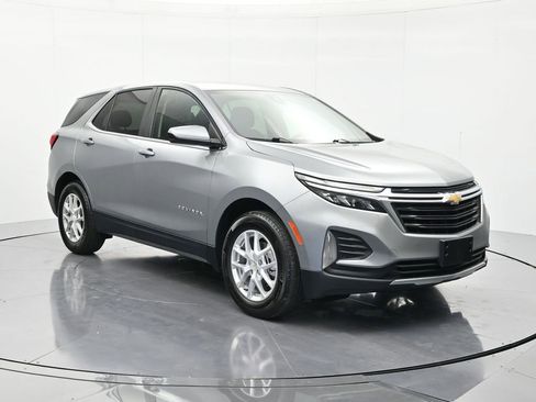 Certified 2023 Chevrolet Equinox LT FWD image 3