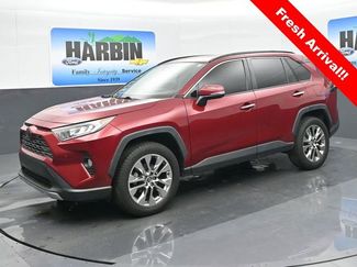Used 2019 Toyota RAV4 Limited w/ Cold Weather Package video 1