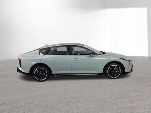 Used 2025 Kia K4 GT-Line w/ GT-Line Premium Package FWD image 43