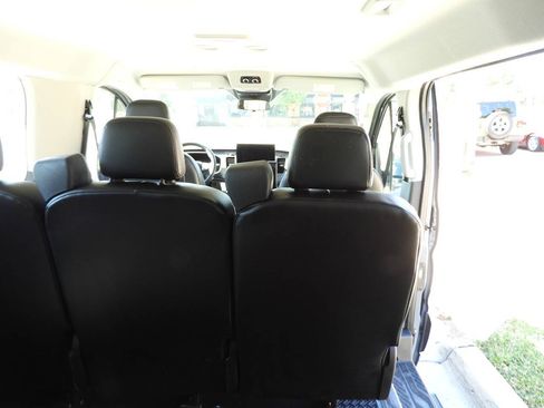 Used 2022 Ford Transit 350 XLT AWD/4WD image 26