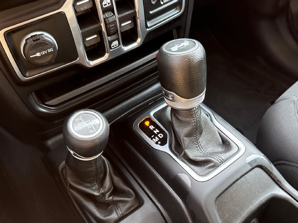 Used 2020 Jeep Wrangler Unlimited Sport AWD/4WD image 27