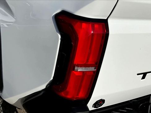 Used 2025 Toyota Tacoma Trailhunter Hybrid Double Cab image 28