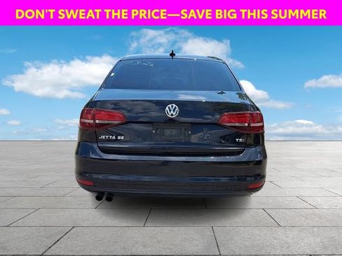 Used 2017 Volkswagen Jetta SE FWD image 7