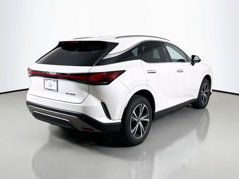 Used 2025 Lexus RX 350 Premium w/ Accessory Package (Z1) FWD image 5