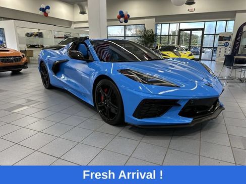 Used 2021 Chevrolet Corvette Stingray Premium Conv w/ Z51 Performance Package RWD image 16