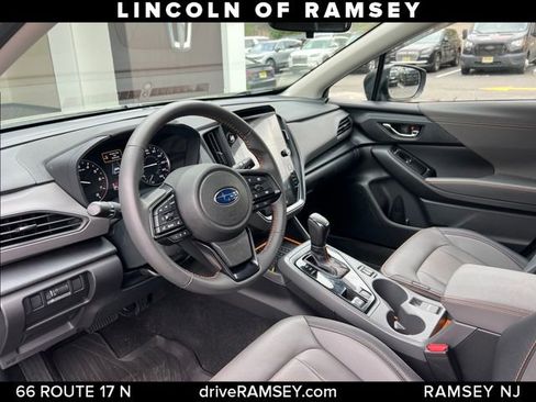 Used 2025 Subaru Crosstrek 2.5i Limited AWD/4WD image 11