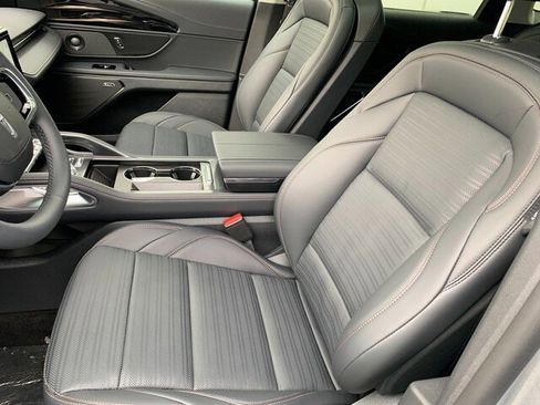 New 2026 Lincoln Nautilus Reserve w/ Jet Appearance Package image 22