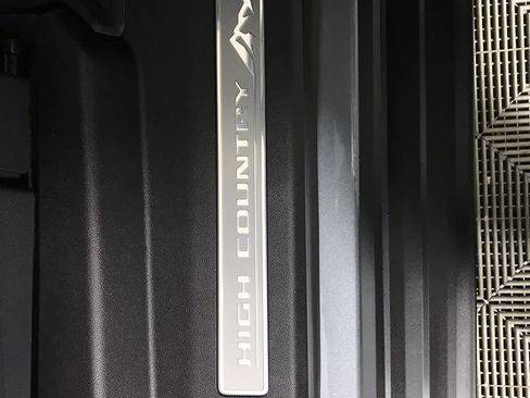 New 2026 Chevrolet Suburban High Country w/ Sun And Tow Package image 30