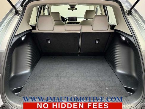 Used 2023 Honda HR-V LX image 16