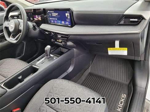Used 2026 Nissan Kicks SV image 16