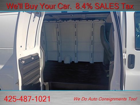Used 2021 Chevrolet Express 2500 Extended RWD image 10