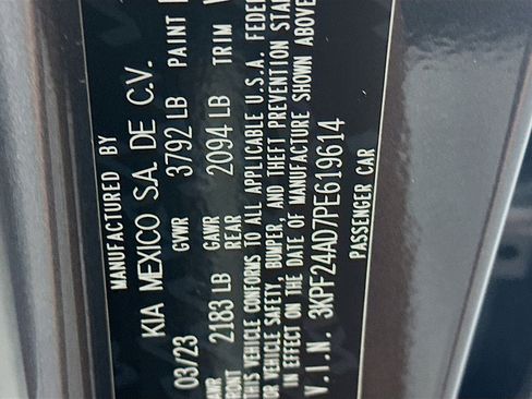 Used 2023 Kia Forte LXS image 12