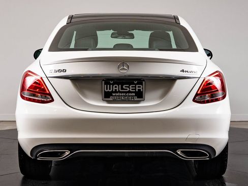 Used 2018 Mercedes-Benz C 300 4MATIC Sedan image 7