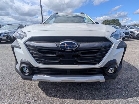 New 2025 Subaru Outback Limited image 3