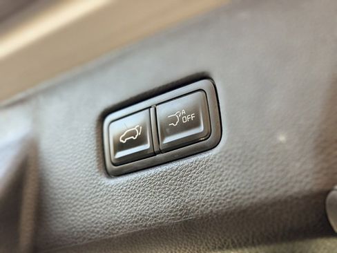 Used 2024 Kia Carnival SX Prestige image 29