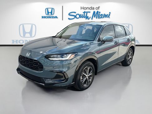 Certified 2024 Honda HR-V EX-L image 3