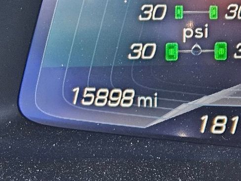 Used 2022 Chevrolet Corvette Stingray Premium Conv w/ Z51 Performance Package image 24