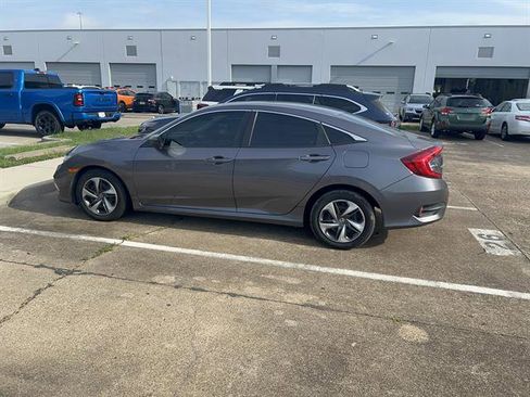 Used 2019 Honda Civic LX image 6