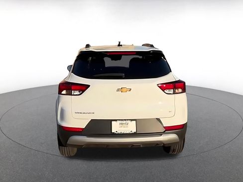 Used 2025 Chevrolet TrailBlazer LT image 10