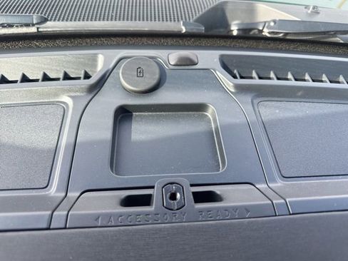 Used 2025 Ford Bronco Outer Banks image 39