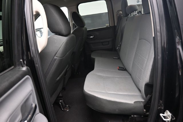 Used 2024 RAM 1500 Classic SLT AWD/4WD image 29