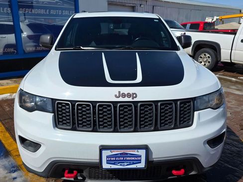 Used 2020 Jeep Grand Cherokee Trailhawk AWD/4WD image 2