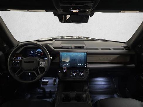 New 2026 Land Rover Defender 110 OCTA AWD/4WD image 9