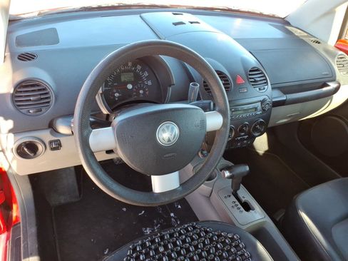 Used 2004 Volkswagen Beetle GLS image 14